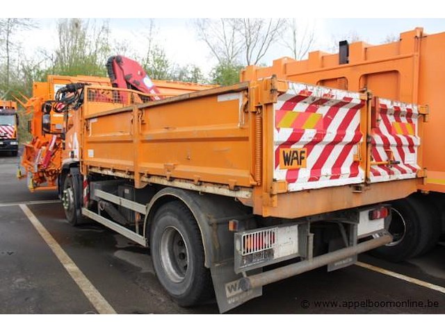 Kraanwagen iveco eurocargo ml130el25, datum 1ste inschrijving 6/2/2012, chassisnummer cfa1vj0402588177, km-stand laatste keuring 175.739, euro 5, vv kraan hmf 1035-k2 - afbeelding 5 van  9