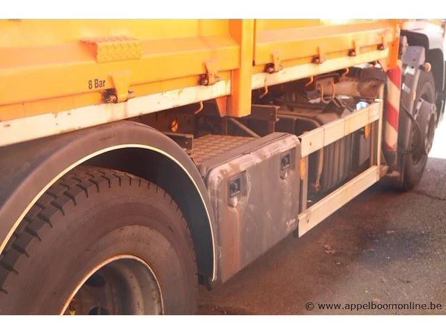 Kraanwagen iveco ml190el, datum 1ste inschr 23/08/2011, chassis nr zcfa1vj0402581185, diesel, euro 5, km-stand laatste keuring 42480, vv kraan hmf rcl 5301 - afbeelding 13 van  15