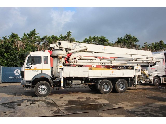 Kraanwagen mercedes-benz 2631 diesel 2020 - afbeelding 1 van  1