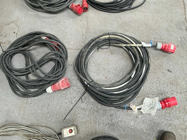 Krachtstroom kabel (2x) - afbeelding 1 van  4