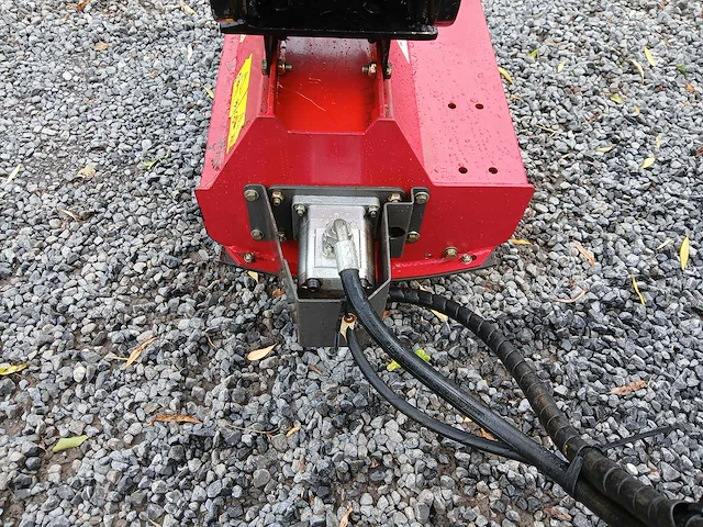 Kraffter 80 - hydraulische klepelmaaierbak - afbeelding 8 van  12