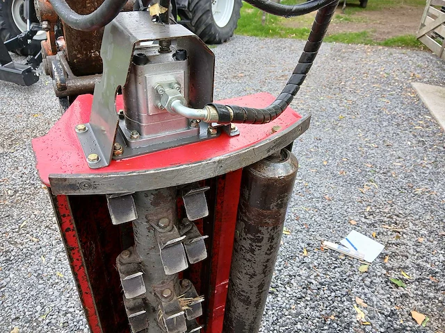Kraffter 80 - hydraulische klepelmaaierbak - afbeelding 11 van  12