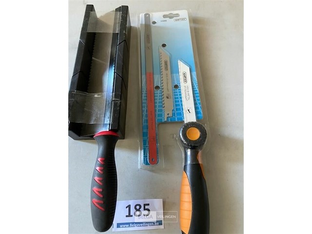 Kraftixx verstekbak met zaag en handzaag met 3 zaagbladen - afbeelding 3 van  3