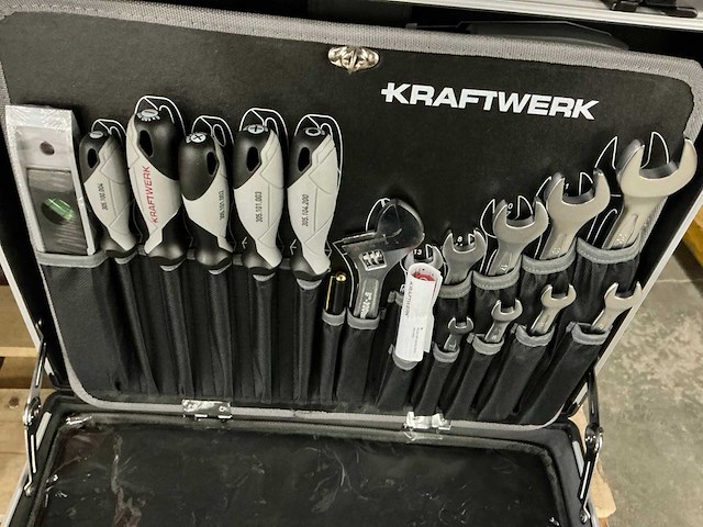 Kraftwerk gereedschapskoffer met inhoud - afbeelding 6 van  6