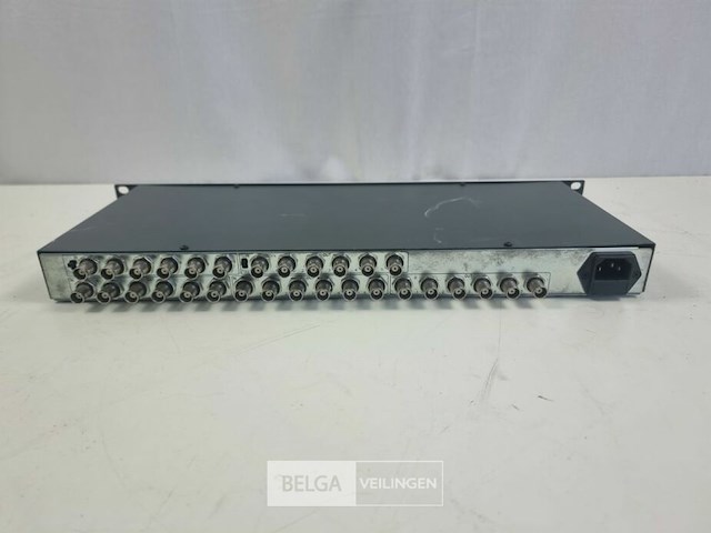 Kramer vm-1055 1:5 rgbhv video distribution amplifier - afbeelding 2 van  2