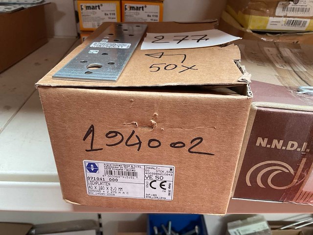 Krammen en nagel platen - afbeelding 2 van  4