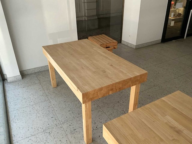 Kratten & tafels winkel meubilair - afbeelding 14 van  21