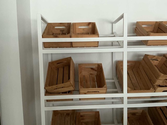 Kratten & tafels winkel meubilair - afbeelding 16 van  21