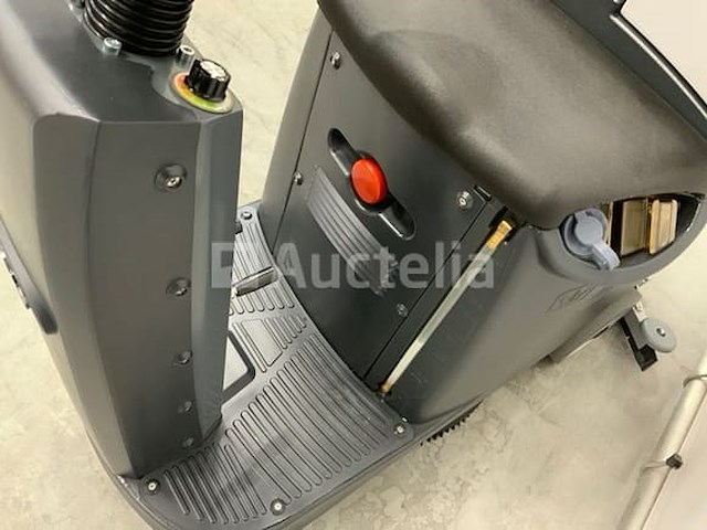 Kremer - 2025 - kr-fl70 - zitschrobmachine - afbeelding 1 van  16