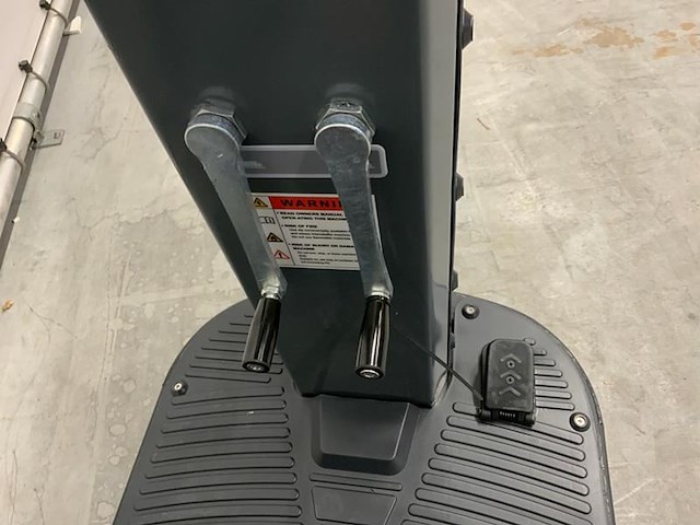 Kremer - 2025 - kr-fl70 - zitschrobmachine - afbeelding 2 van  16