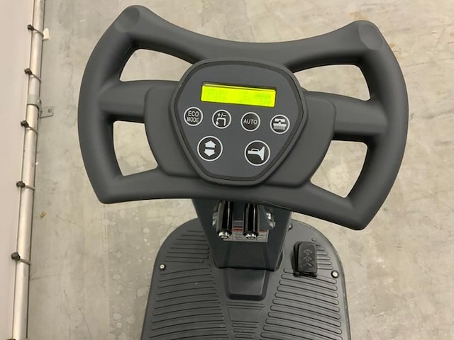 Kremer - 2025 - kr-fl70 - zitschrobmachine - afbeelding 16 van  16