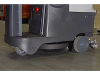 Kremer - 2025 - kr-fr70 - industriële zit schrobzuigmachine - afbeelding 11 van  21