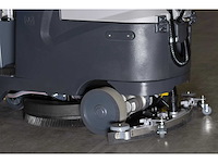 Kremer - 2025 - kr-fr70 - industriële zit schrobzuigmachine - afbeelding 2 van  24