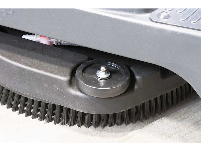 Kremer - 2025 - kr-fr70 - industriële zit schrobzuigmachine - afbeelding 28 van  28