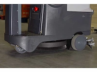 Kremer - 2025 - kr-fr70 - industriële zit schrobzuigmachine - afbeelding 12 van  23