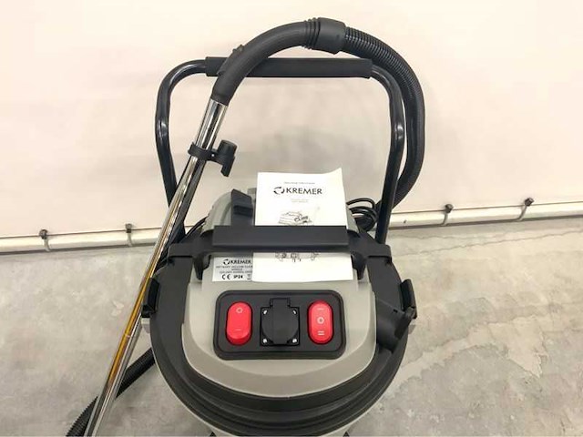 Kremer - 2025 - kr60le - industriele stofzuiger 60l - afbeelding 12 van  16