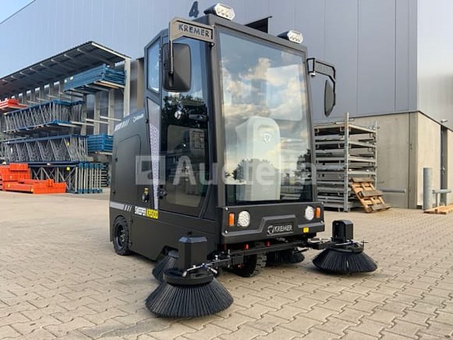 Kremer - 2025 - krs100 - straatveegmachine - afbeelding 8 van  24