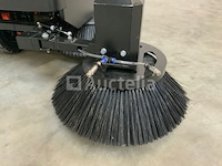 Kremer - 2025 - krs100 - straatveegmachine - afbeelding 12 van  24