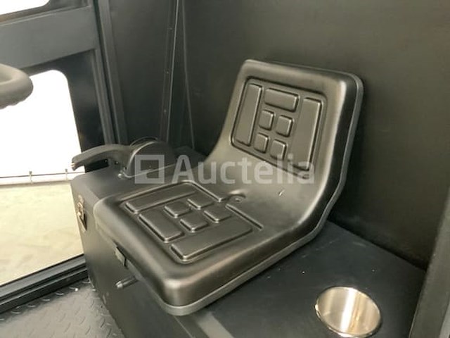 Kremer - 2025 - krs100 - straatveegmachine - afbeelding 22 van  24