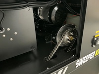 Kremer - 2025 - krs100 - straatveegmachine - afbeelding 13 van  24