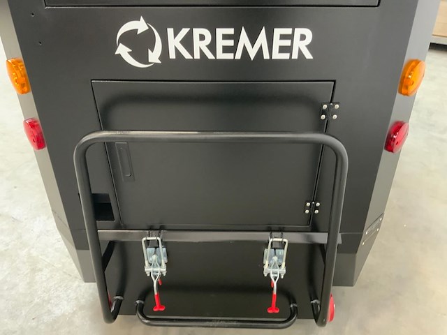 Kremer - 2025 - krs100 - straatveegmachine - afbeelding 17 van  24