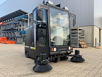 Kremer - 2025 - krs100 - straatveegmachine - afbeelding 12 van  24