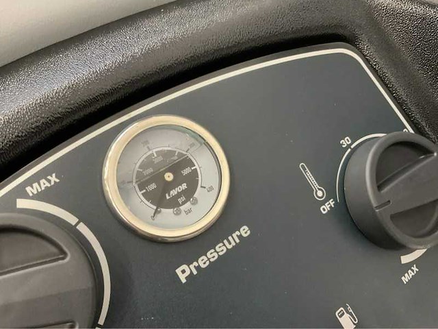 Kremer - kr7300 - heetwater hogedrukreiniger diesel - afbeelding 9 van  15