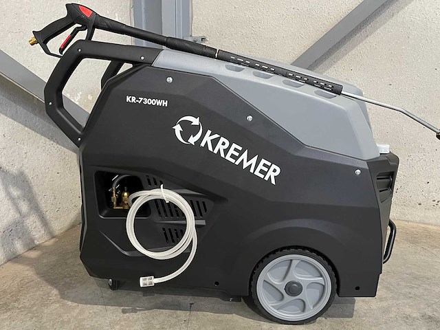 Kremer kr-7300wh heetwater hogedrukreiniger - afbeelding 2 van  3