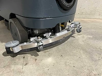 Kremer kr-fr70 zelfrijdende vloerschrobmachine - afbeelding 18 van  33