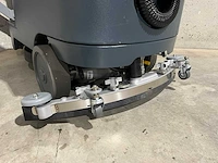 Kremer kr-fr70 zelfrijdende vloerschrobmachine - afbeelding 19 van  33