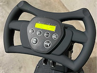 Kremer kr-fr90 zelfrijdende vloerschrobmachine - afbeelding 25 van  33