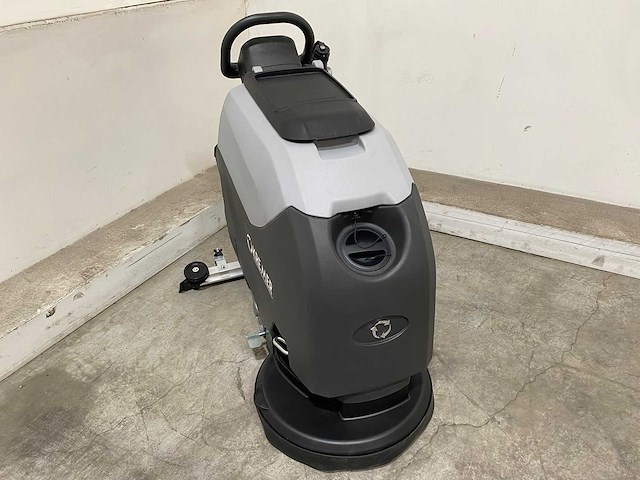 Kremer krfl50-a vloerschrobmachine - afbeelding 13 van  24