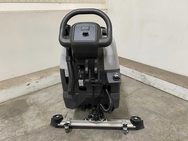 Kremer krfl50-a vloerschrobmachine - afbeelding 23 van  26