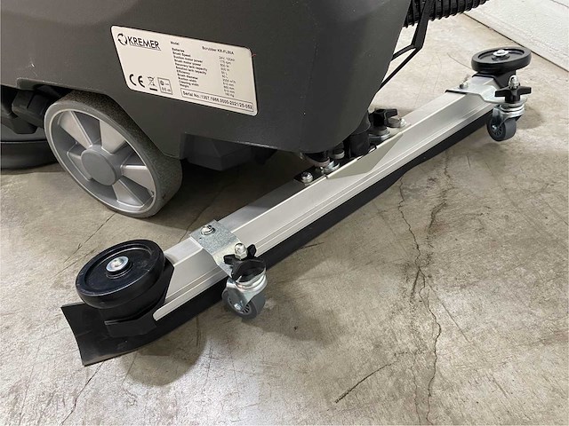 Kremer krfl50-a vloerschrobmachine - afbeelding 3 van  14