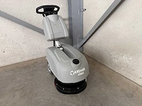 Kremer krm30 vloerschrobmachine - afbeelding 13 van  18
