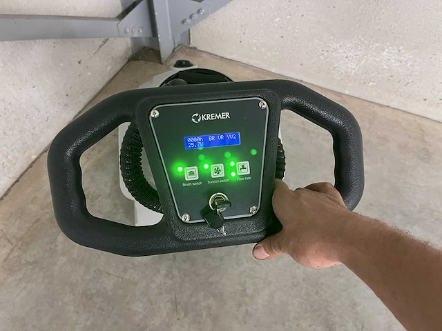 Kremer krm30 vloerschrobmachine - afbeelding 4 van  16