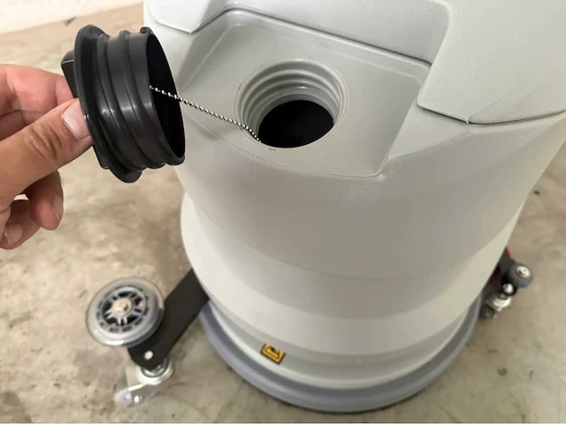 Kremer krm350 vloerschrobmachine - afbeelding 5 van  17