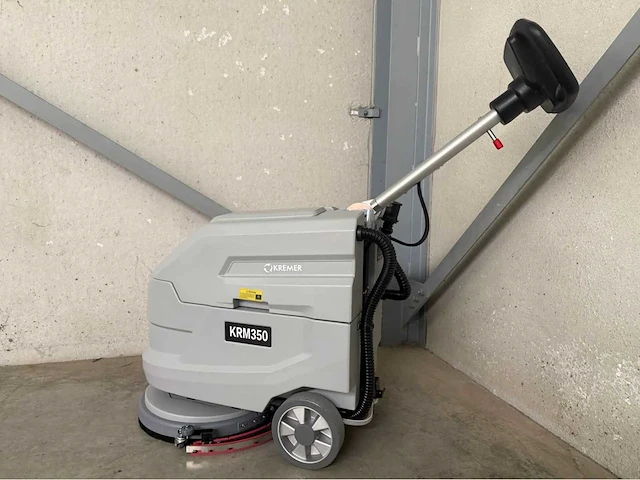 Kremer krm350 vloerschrobmachine - afbeelding 11 van  17