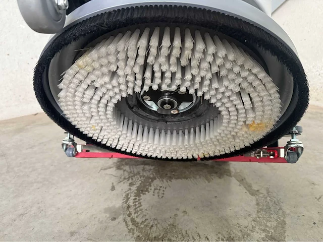 Kremer krm350 vloerschrobmachine - afbeelding 8 van  18