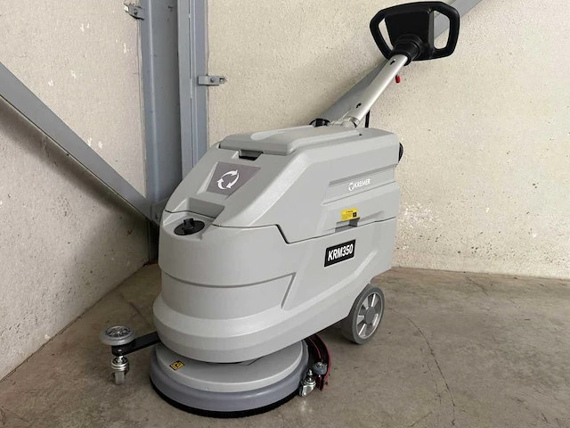 Kremer krm350 vloerschrobmachine - afbeelding 14 van  18