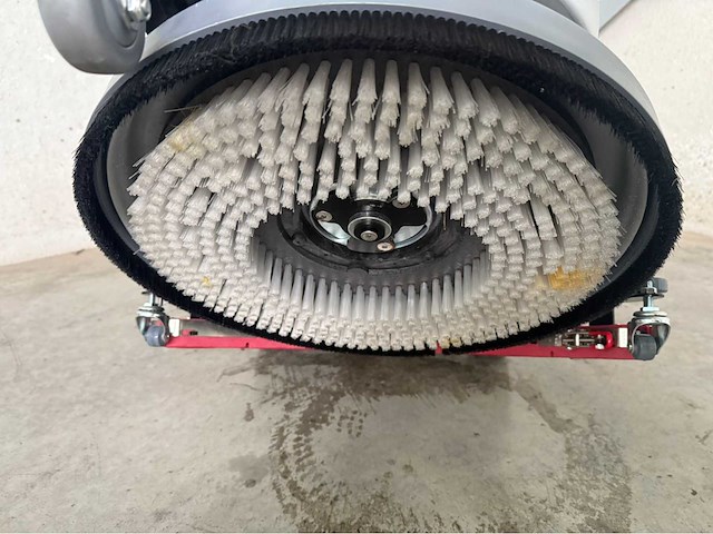 Kremer krm350 vloerschrobmachine - afbeelding 8 van  18