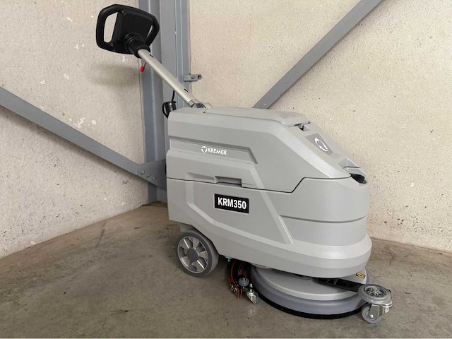 Kremer krm350 vloerschrobmachine - afbeelding 1 van  18