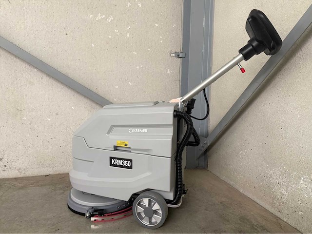 Kremer krm350 vloerschrobmachine - afbeelding 12 van  18