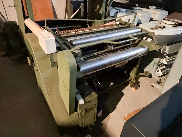 Kreunert rollen afwikkelmachine voor rollen zonder kern (ideaal in verpakkingsindustrie) - afbeelding 5 van  19