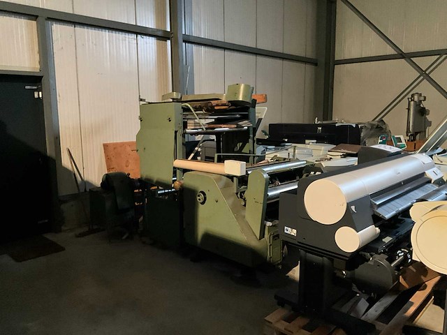 Kreunert rollen afwikkelmachine voor rollen zonder kern (ideaal in verpakkingsindustrie) - afbeelding 1 van  19