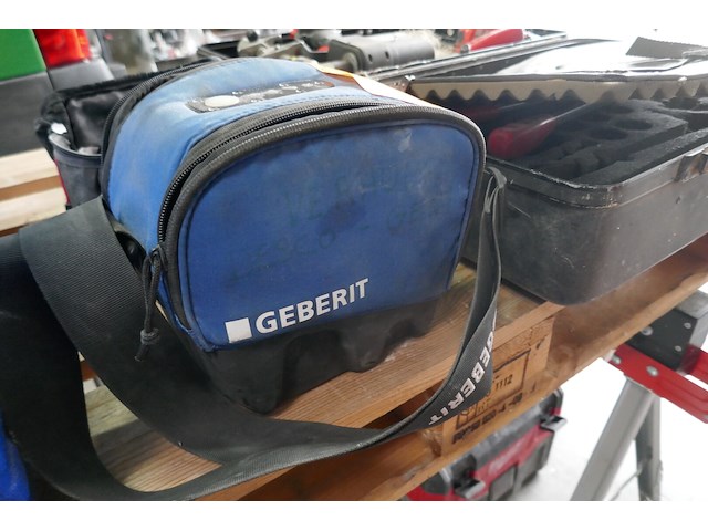 Krijslijnlaser + lasapparaat - afbeelding 5 van  7