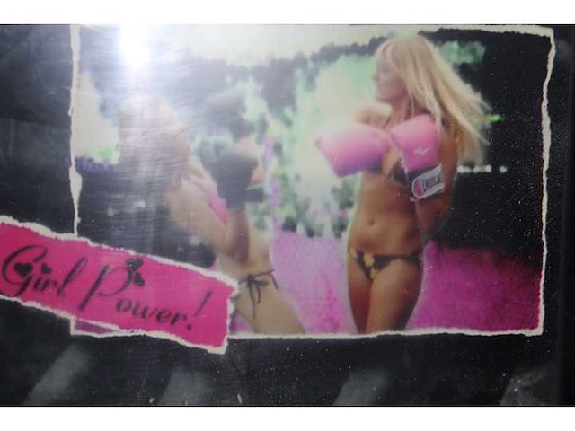 Kriss kross - striptease - i boxer - speelautomaat - afbeelding 8 van  9