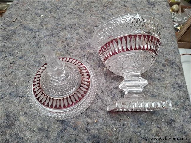 Kristal bokaal met deksel - afbeelding 4 van  4