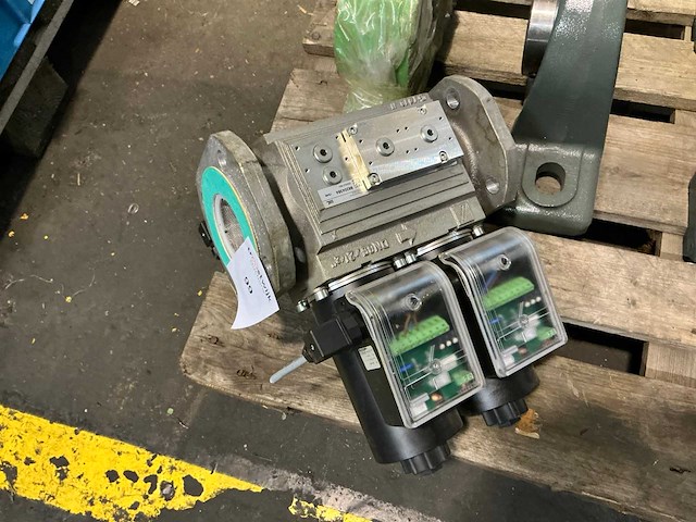 Krom schröder magneet afsluiter - afbeelding 4 van  4