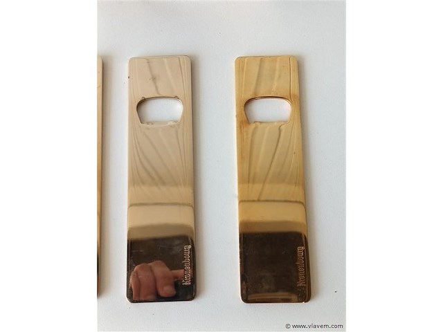 Kronenbourg bieropeners en bierviltjes - afbeelding 2 van  5